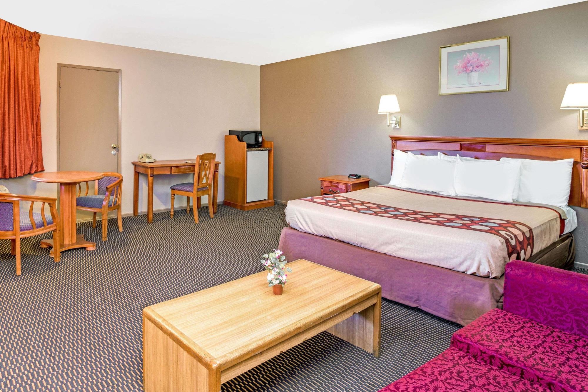 Super 8 By Wyndham Upland Ontario Ca Hotel Buitenkant foto